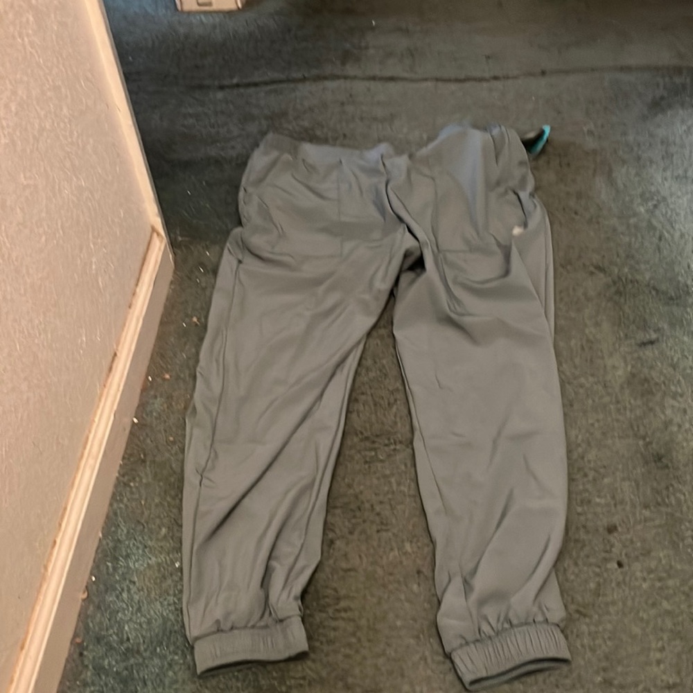 Rise. infinite Joggers